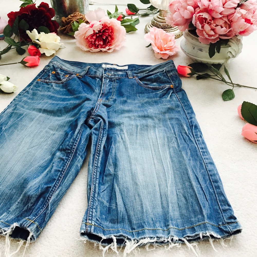 Jeans - Picture 2 of 5